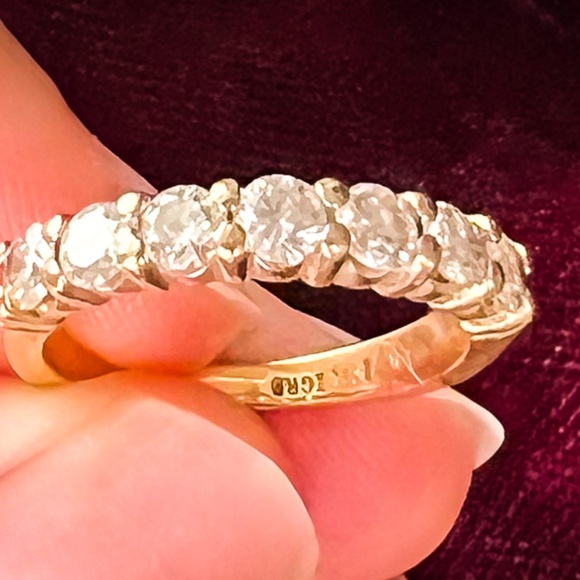 Seven DIAMOND RING Band in 14k Yellow Gold // size 6 - Picture 7 of 10